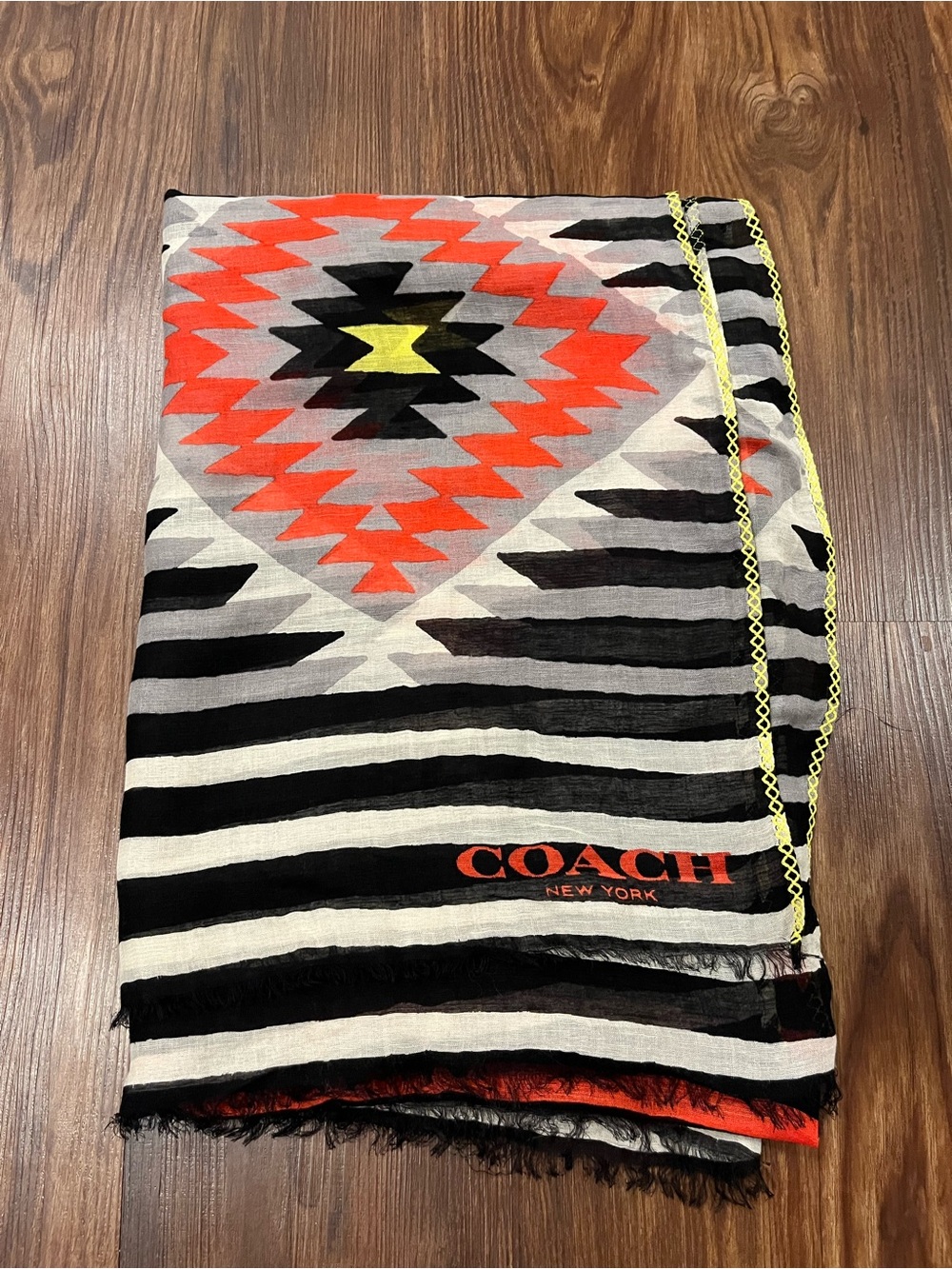 Authentic COACH 2015 Dreamweaver Large
Oversized Wrap Scarf - Excellent Cond.